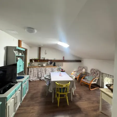 Apartment Family&friends Lovely House In Punat